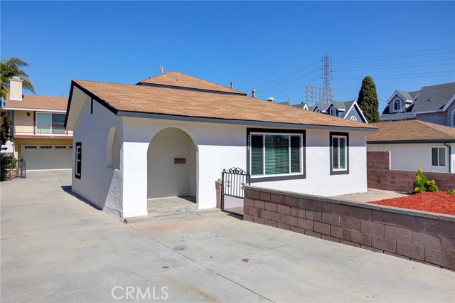 2415 Voorhees Avenue, Redondo Beach, California 90278, ,Residential Income,Sold,Voorhees,PV22251133