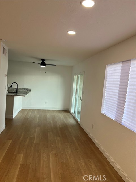 Detail Gallery Image 5 of 12 For 2255 Cahuiila St #73,  Colton,  CA 92324 - 1 Beds | 1 Baths