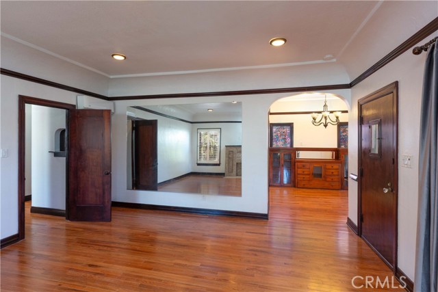 Detail Gallery Image 11 of 75 For 3654 Cerritos Ave, Long Beach,  CA 90807 - 4 Beds | 3 Baths