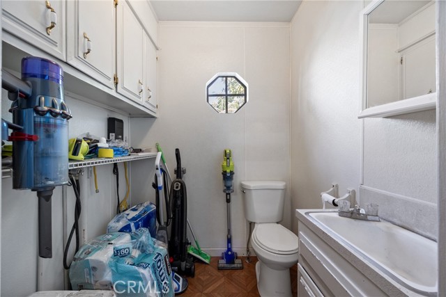 Image 43 of 51 For 4032 Elsa Street