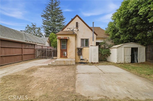 Detail Gallery Image 20 of 26 For 4720 Denny, Toluca Lake,  CA 91602 - 2 Beds | 1 Baths