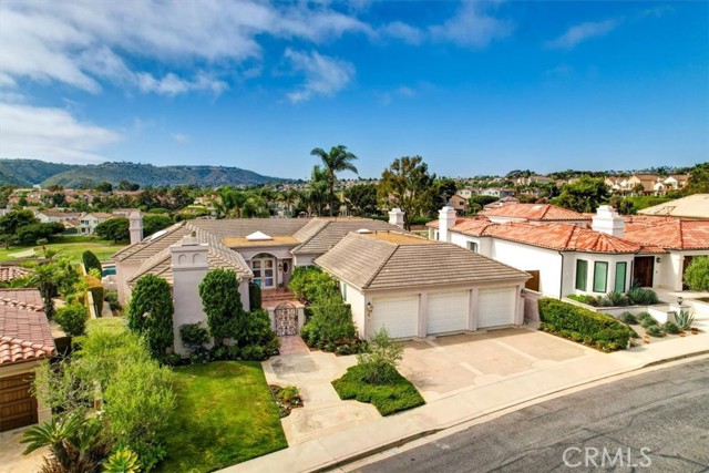 5 Marbella, Dana Point CA: https://media.crmls.org/medias/354ebaa9-9fe2-48a6-915c-0aad1f0aeffe.jpg