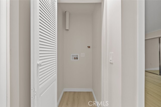 8049 Lullaby Lane, Panorama City CA: https://media.crmls.org/medias/354f1b3c-0dec-4410-aa27-7b7ba138fc94.jpg