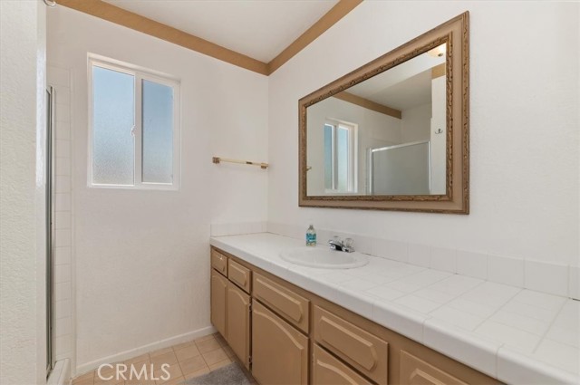 8853 Dufferin Avenue, Riverside CA: https://media.crmls.org/medias/354fd6b0-9641-4e97-9d23-7524ea6f3220.jpg