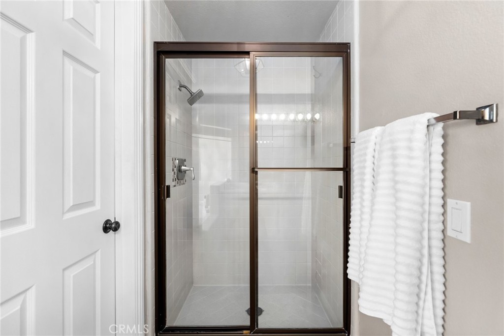 35507360 2ac4 4e77 8c33 9038d013dea3