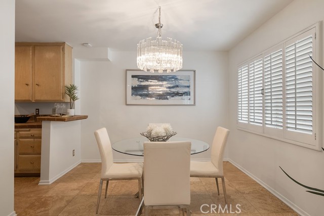 419 N Oakhurst Drive, Beverly Hills CA: https://media.crmls.org/medias/35523f50-fd56-485e-b1f7-de6203805c8e.jpg