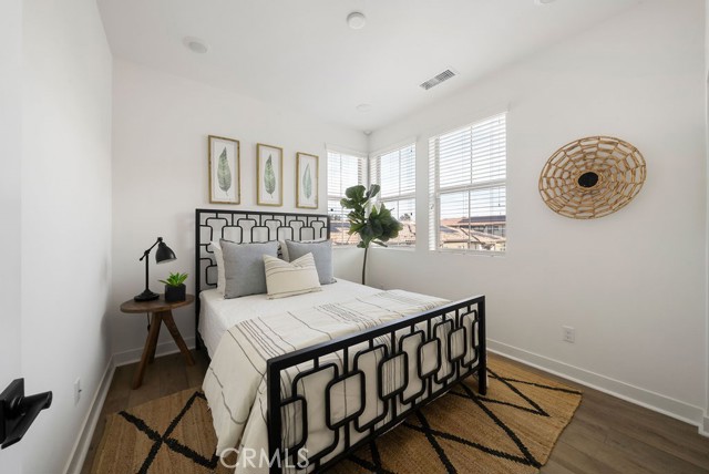 Detail Gallery Image 24 of 32 For 6026 Derby Ln, Cypress,  CA 90720 - 4 Beds | 3/1 Baths