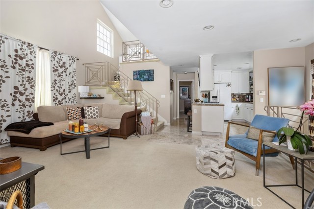 Detail Gallery Image 5 of 16 For 505 1/2 Marigold Ave, Corona Del Mar,  CA 92625 - 2 Beds | 2/1 Baths