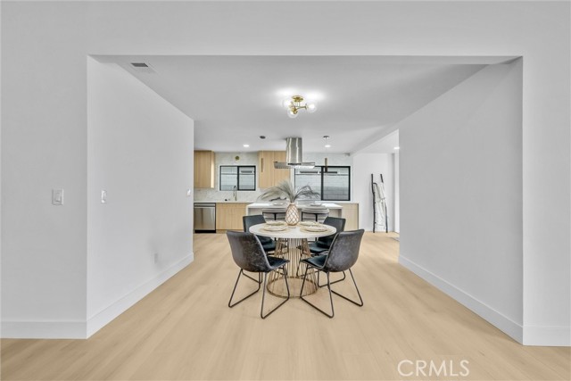 Image 21 of 51 For 13682 Carroll