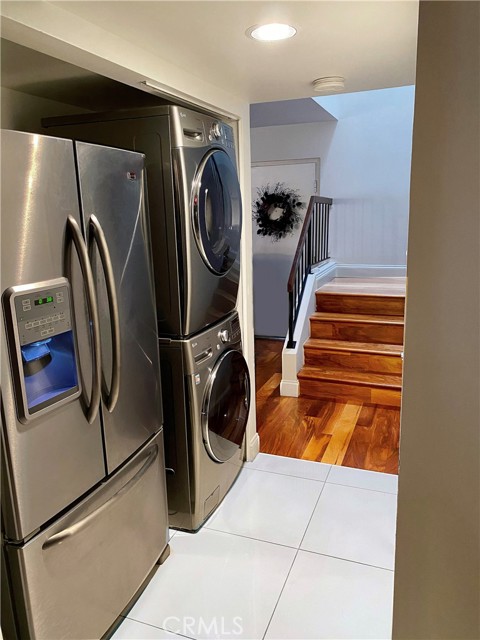 10435 Newhome Avenue, 3 photo 8