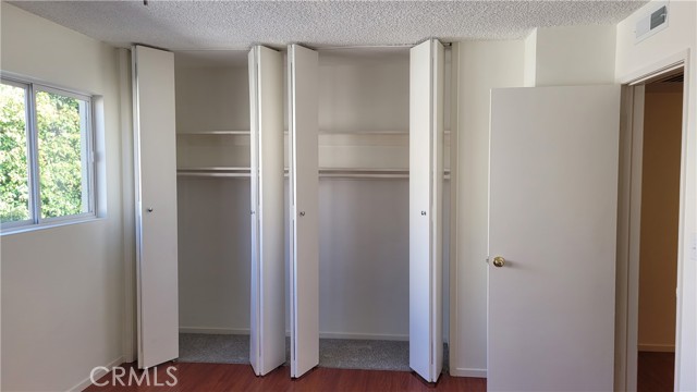 Detail Gallery Image 17 of 30 For 288 S Oak Knoll Ave #8,  Pasadena,  CA 91101 - 2 Beds | 2 Baths