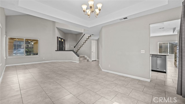 Detail Gallery Image 5 of 40 For 2857 Longhorn St, Ontario,  CA 91761 - 4 Beds | 3 Baths