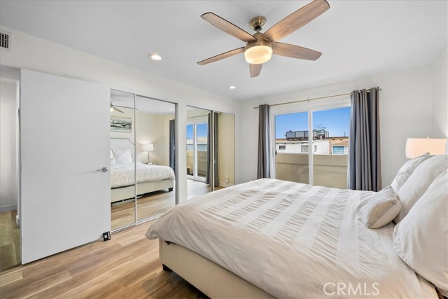 4216 Highland Avenue, Manhattan Beach, California 90266, 2 Bedrooms Bedrooms, ,2 BathroomsBathrooms,Residential,Sold,Highland,SB22108574