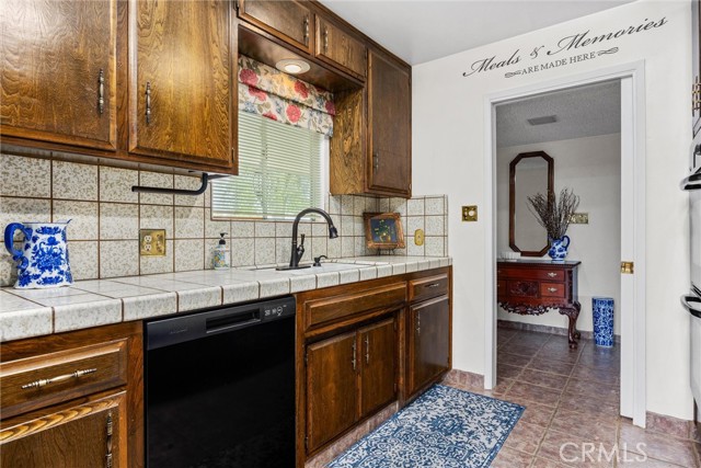 7612 Wide Loop Road, Bakersfield, California 93309, 3 Bedrooms Bedrooms, ,2 BathroomsBathrooms,Single Family Residence,For Sale,Wide Loop Road,OC25167948
