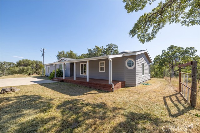 4372 Woodview Lane, Mariposa CA: https://media.crmls.org/medias/35567079-5543-427e-a957-a5e084e448ef.jpg