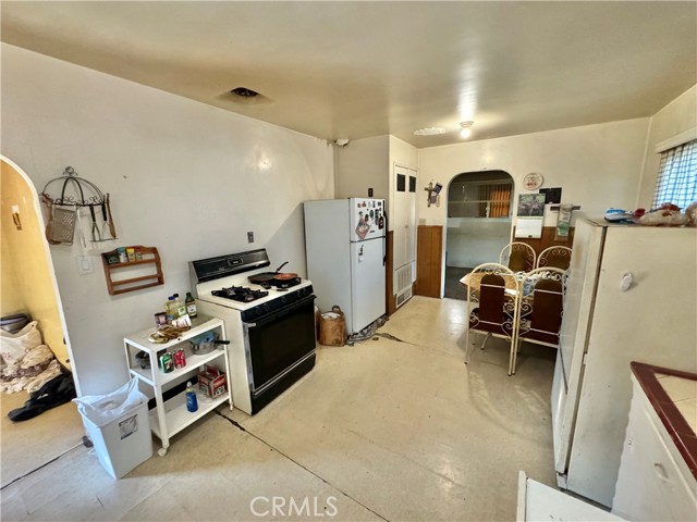 Detail Gallery Image 15 of 40 For 428 E Maple St, Ontario,  CA 91761 - 3 Beds | 1/1 Baths