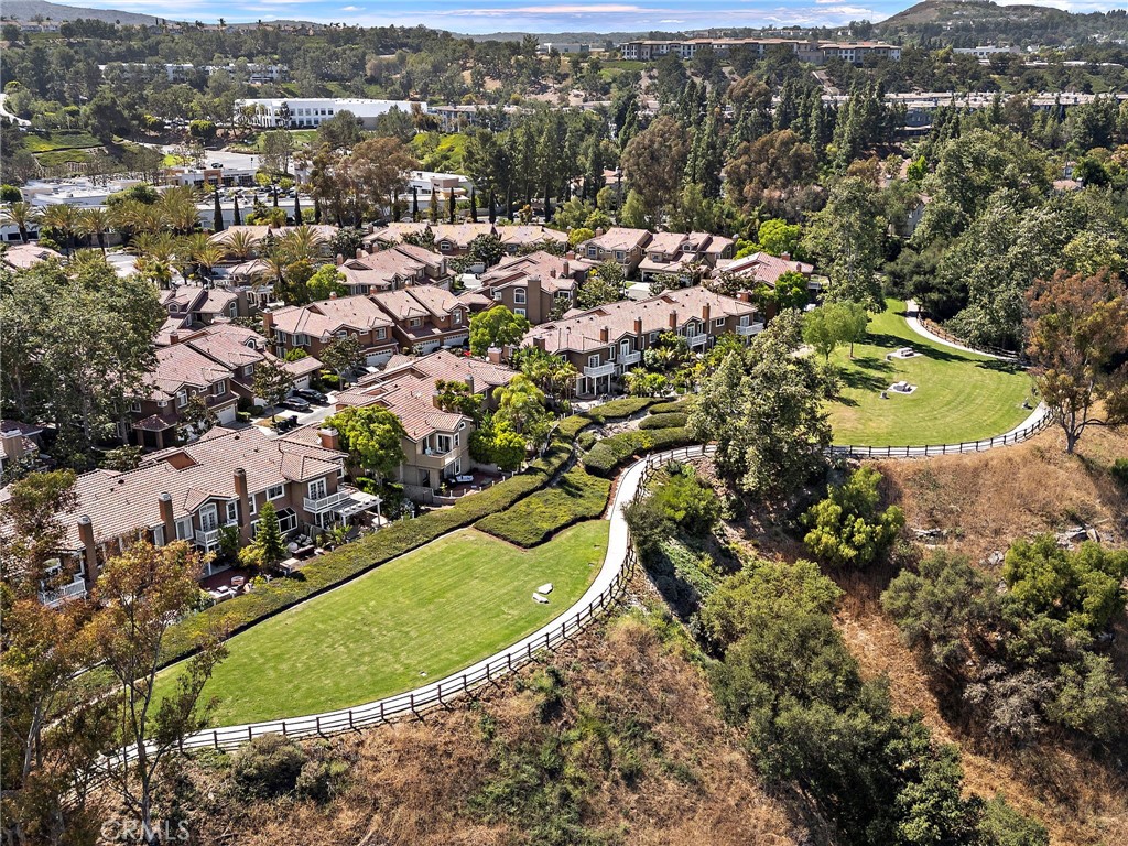https://media.crmls.org/medias/3556902a-010f-4157-b0ea-2412b773ff4b.jpg?preset=X-Large