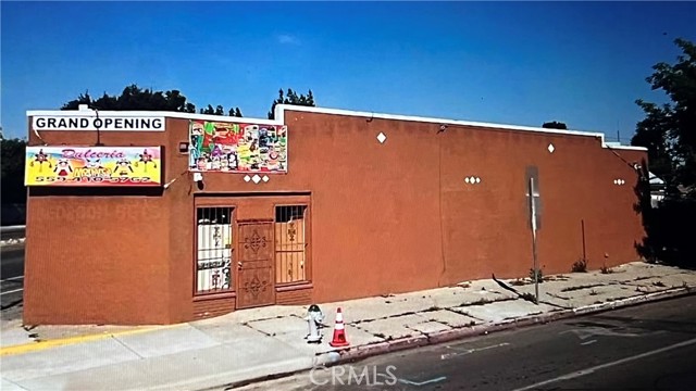 Image 5 of 7 For 2970 Ventura Street