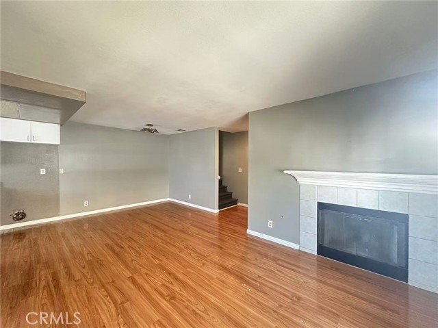 Detail Gallery Image 2 of 13 For 920 N Unruh Ave, La Puente,  CA 91744 - 3 Beds | 2/1 Baths