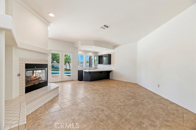 22711 Pebblestone Drive, Nuevo CA: https://media.crmls.org/medias/35588663-99cf-4e77-885e-9b30a293f4fe.jpg