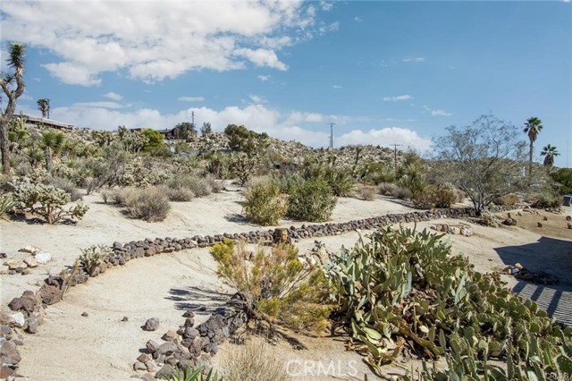 Detail Gallery Image 17 of 37 For 6328 Palo Alto Ave, Yucca Valley,  CA 92284 - 3 Beds | 2 Baths