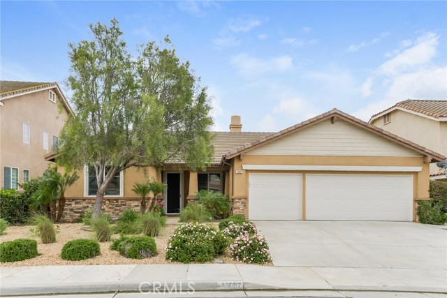 13687 Hunters Run Court, Eastvale, CA 92880