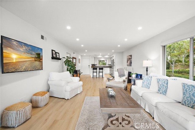 Detail Gallery Image 5 of 34 For 31344 W Nine, Laguna Niguel,  CA 92677 - 2 Beds | 2 Baths