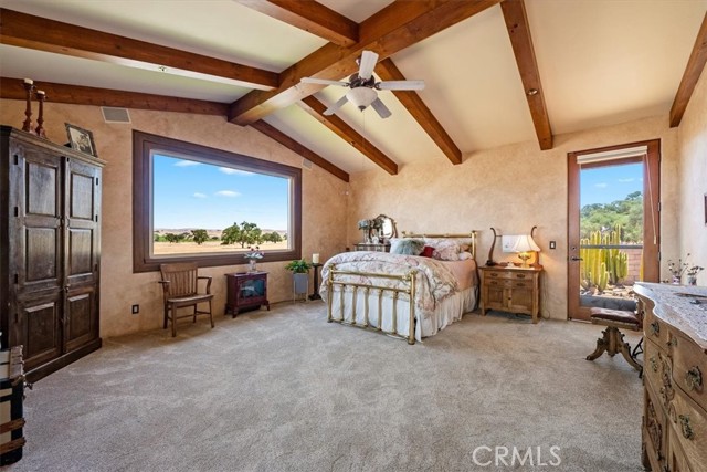 5085 Martingale Circle, San Miguel CA: https://media.crmls.org/medias/355b1539-91d4-4f1a-b17a-2ffe5c4a5023.jpg