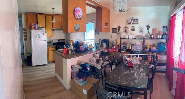 3339 Jeffries Avenue, Los Angeles CA: https://media.crmls.org/medias/355b47f8-8390-451b-b932-2e243d7d3262.jpg
