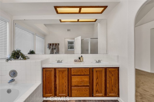 Detail Gallery Image 49 of 71 For 934 Neal St, Los Banos,  CA 93635 - 4 Beds | 2 Baths