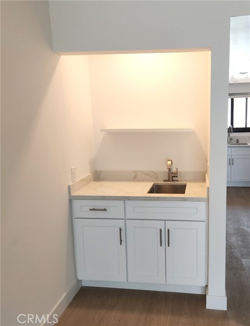 Detail Gallery Image 13 of 22 For 900 Cedar St #107,  El Segundo,  CA 90245 - 2 Beds | 2 Baths
