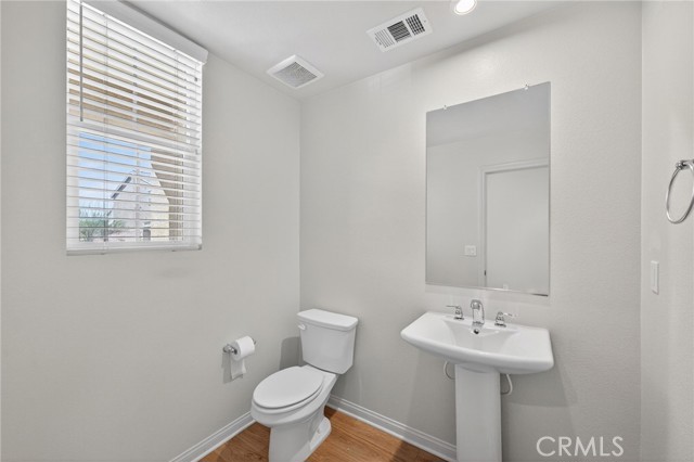 Detail Gallery Image 7 of 64 For 694 Dahlia, San Jacinto,  CA 92583 - 4 Beds | 2/1 Baths