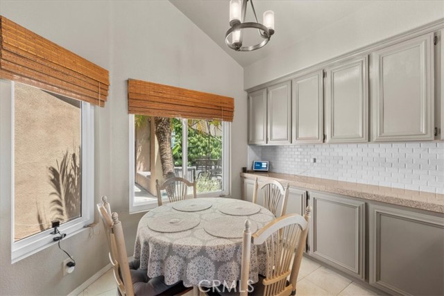 42 Paseo Alba, San Clemente CA: https://media.crmls.org/medias/355dff7e-9cf4-49e8-9514-557deb9b9a32.jpg