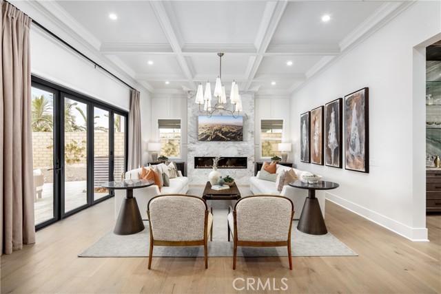 22059 Tuscany Court, Walnut CA: https://media.crmls.org/medias/355e551d-d4fe-4f59-a226-216387d1bad6.jpg