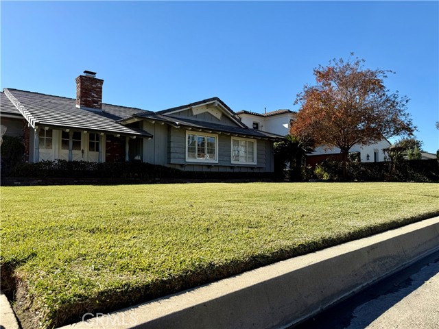 Detail Gallery Image 2 of 32 For 516 Sharon Rd, Arcadia,  CA 91007 - 3 Beds | 3 Baths