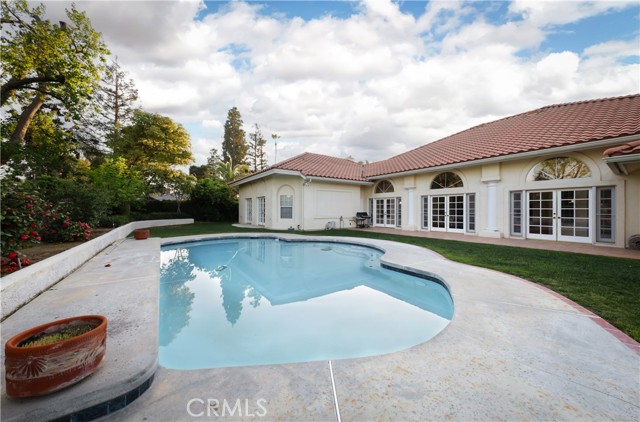 Detail Gallery Image 39 of 54 For 7301 Calle Sagrada, Bakersfield,  CA 93309 - 5 Beds | 4 Baths