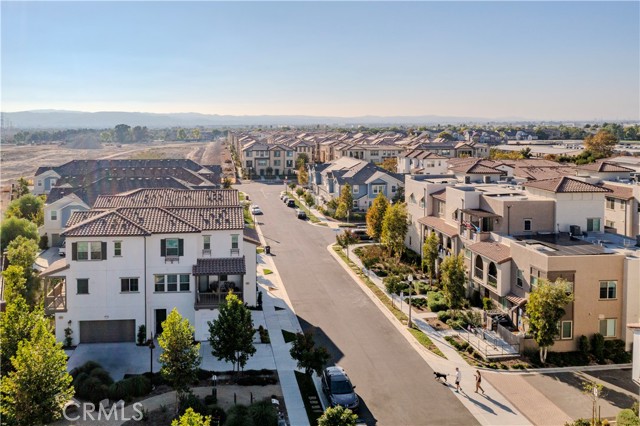 Detail Gallery Image 9 of 16 For 8369 Spirit St, Chino,  CA 91708 - 2 Beds | 2/1 Baths