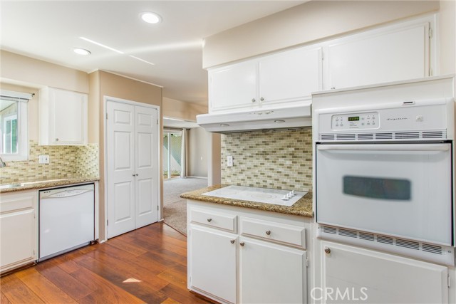 Detail Gallery Image 8 of 21 For 26151 Fountain Bleu Dr, Menifee,  CA 92586 - 2 Beds | 2 Baths