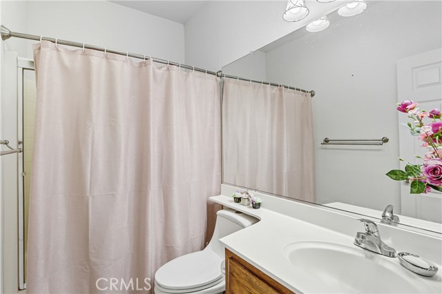 9209 Rosecut Court, Sacramento CA: https://media.crmls.org/medias/3560d5e6-c514-4b43-8f2a-2d8d633dd506.jpg