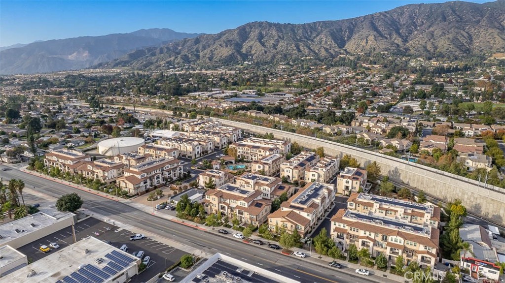 MLS #OC25269938 image #37