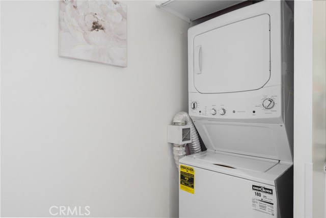 Detail Gallery Image 19 of 37 For 1919 Sherry Ln #28,  Santa Ana,  CA 92705 - 3 Beds | 2 Baths