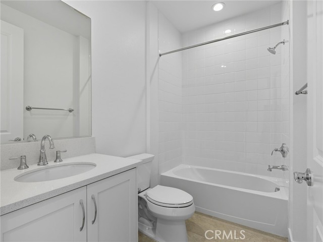 9539 N Andora Avenue, Chatsworth CA: https://media.crmls.org/medias/35633c90-1625-4886-8f5a-5bc304045373.jpg