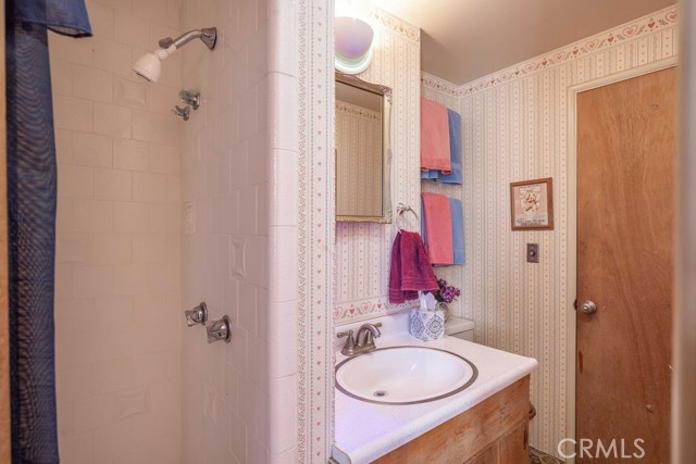 Detail Gallery Image 33 of 42 For 41789 Comstock, Big Bear Lake,  CA 92315 - 4 Beds | 2 Baths