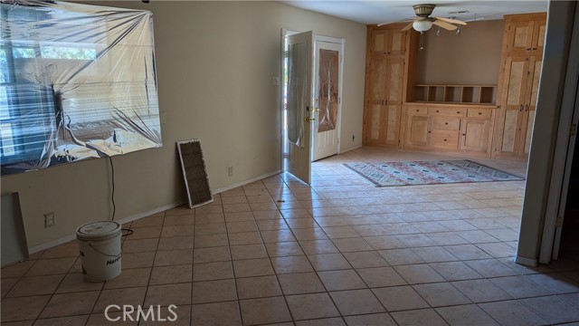 452 S Cottonwood Lane, Blythe CA: https://media.crmls.org/medias/35635804-375f-4d78-afa6-a6fb3fda6167.jpg
