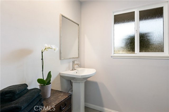 Detail Gallery Image 27 of 40 For 17444 Meadow View Dr, Hidden Valley Lake,  CA 95467 - 3 Beds | 2 Baths