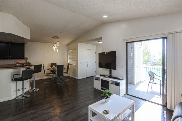 Detail Gallery Image 32 of 44 For 1712 Crystal Canyon, Azusa,  CA 91702 - 2 Beds | 1/1 Baths