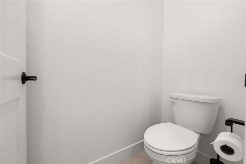 https://media.crmls.org/medias/356419a8-5683-41cf-a634-b59c1b882e32.jpg?preset=X-Large