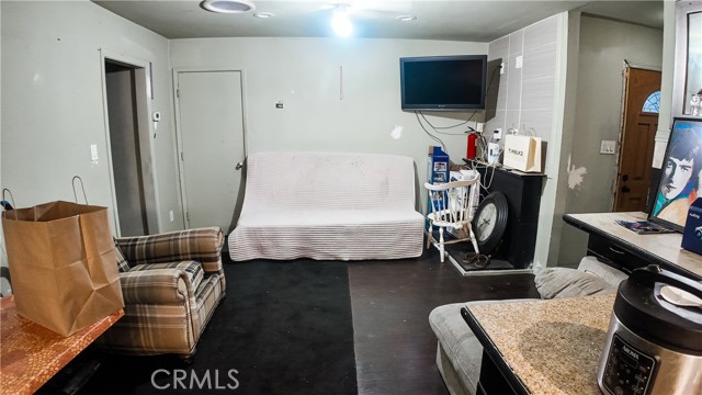 Detail Gallery Image 10 of 32 For 2719 Xavier, East Palo Alto,  CA 94303 - 7 Beds | 4 Baths