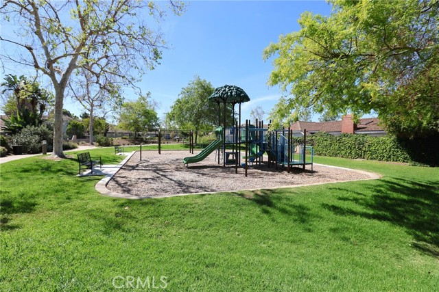 Image 47 of 53 For 12 Silverwood 19