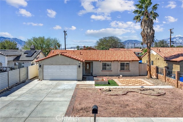 13595 West Drive, Desert Hot Springs CA: https://media.crmls.org/medias/356497b5-e287-4c25-bceb-3ec45d1cc927.jpg